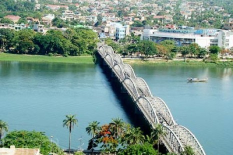 Tour  Du Lịch Sài Gòn - Miền Tây - Phú Quốc - Miền Trung 14 Ngày 